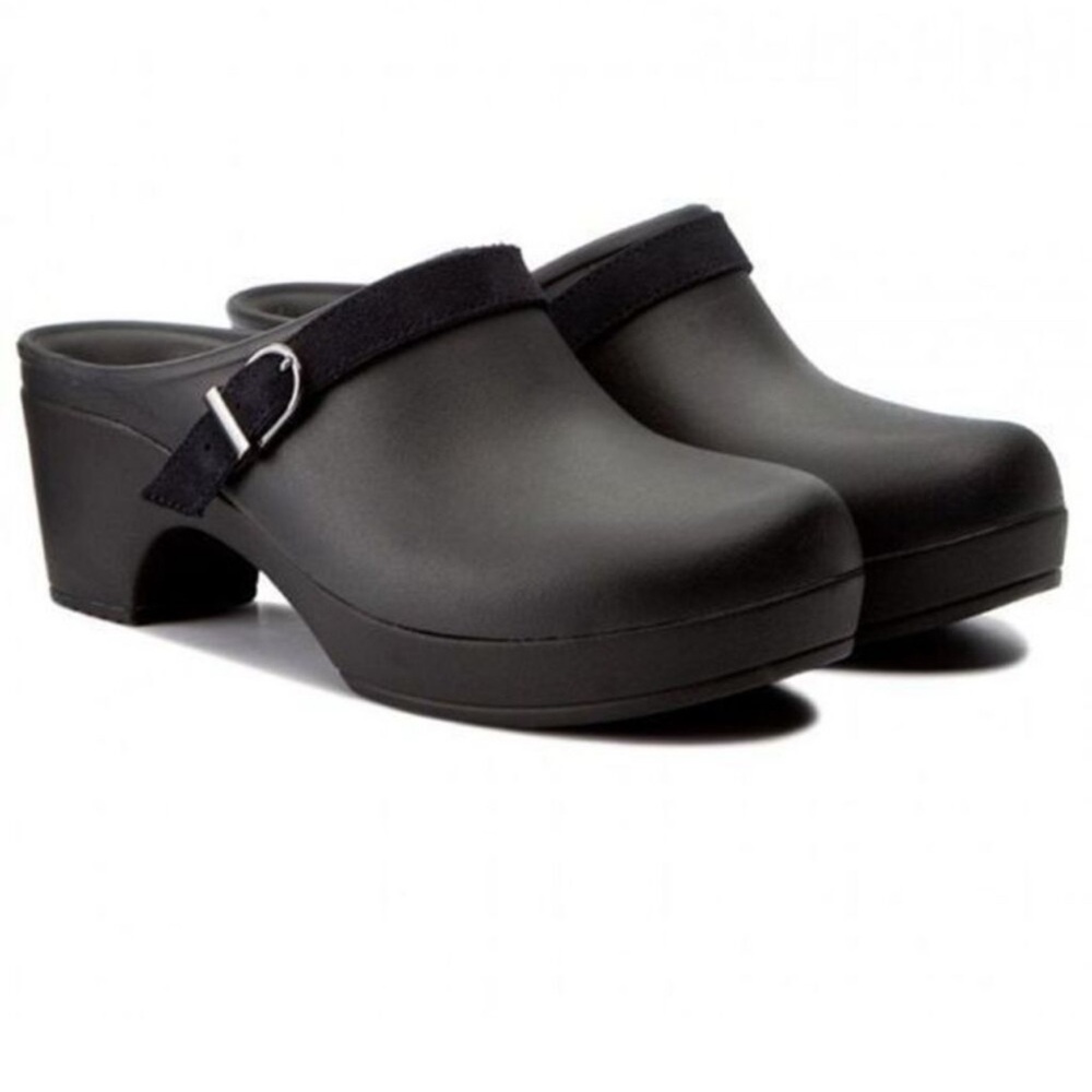 CROCS Black Sarah Size 10 Mules Clogs Beach Dual Comfort Festival Nurse